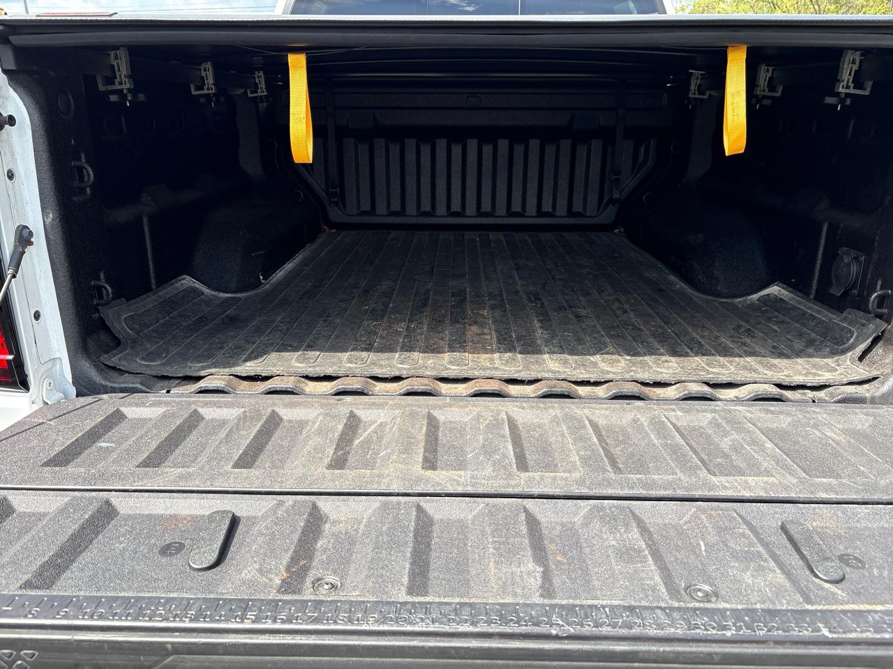 GMC Canyon 4WD Crew Cab AT4 2023