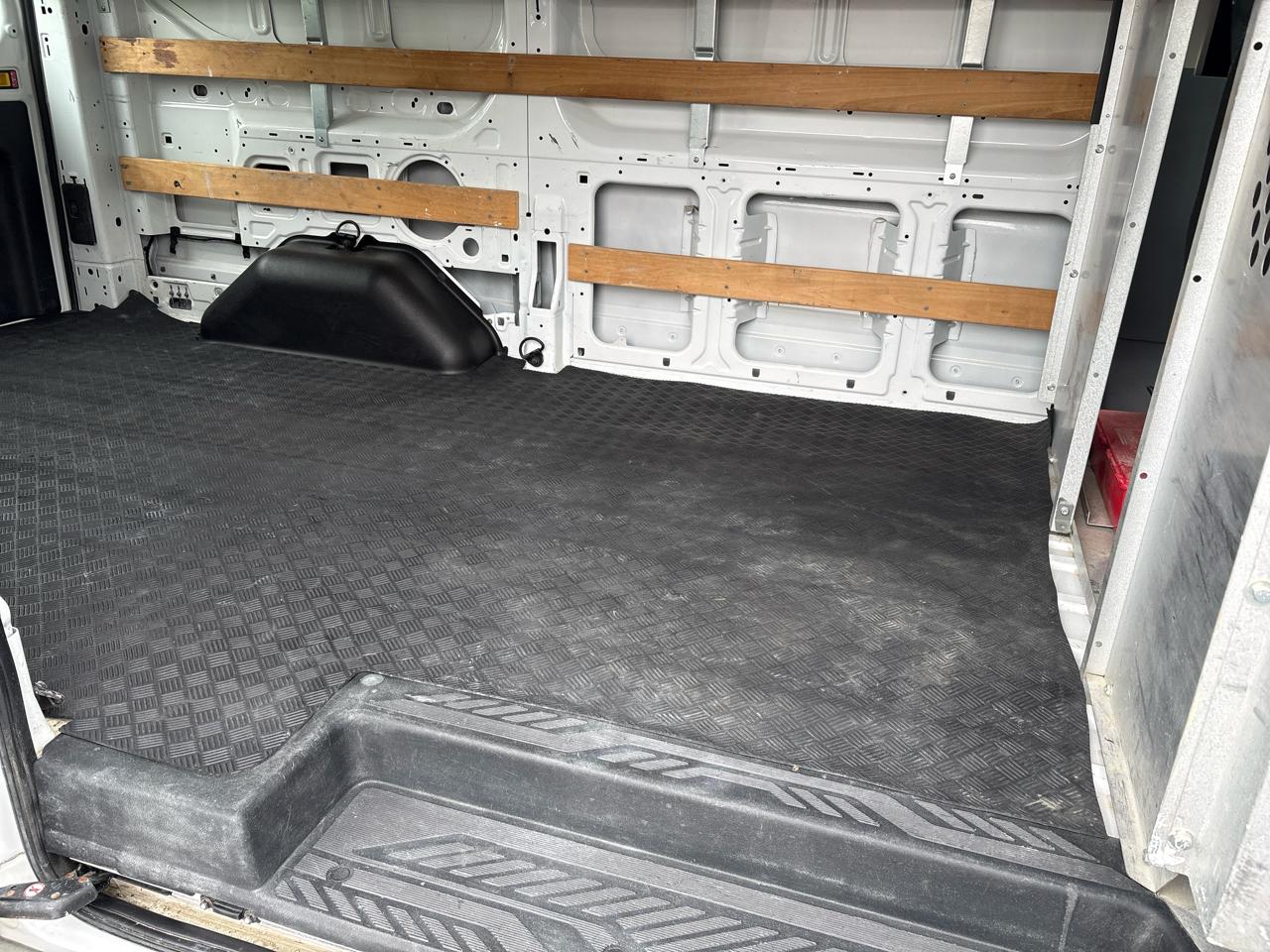 Ford Transit Van T-250 130" Low Rf 9000 GVWR Sliding RH Dr 2019