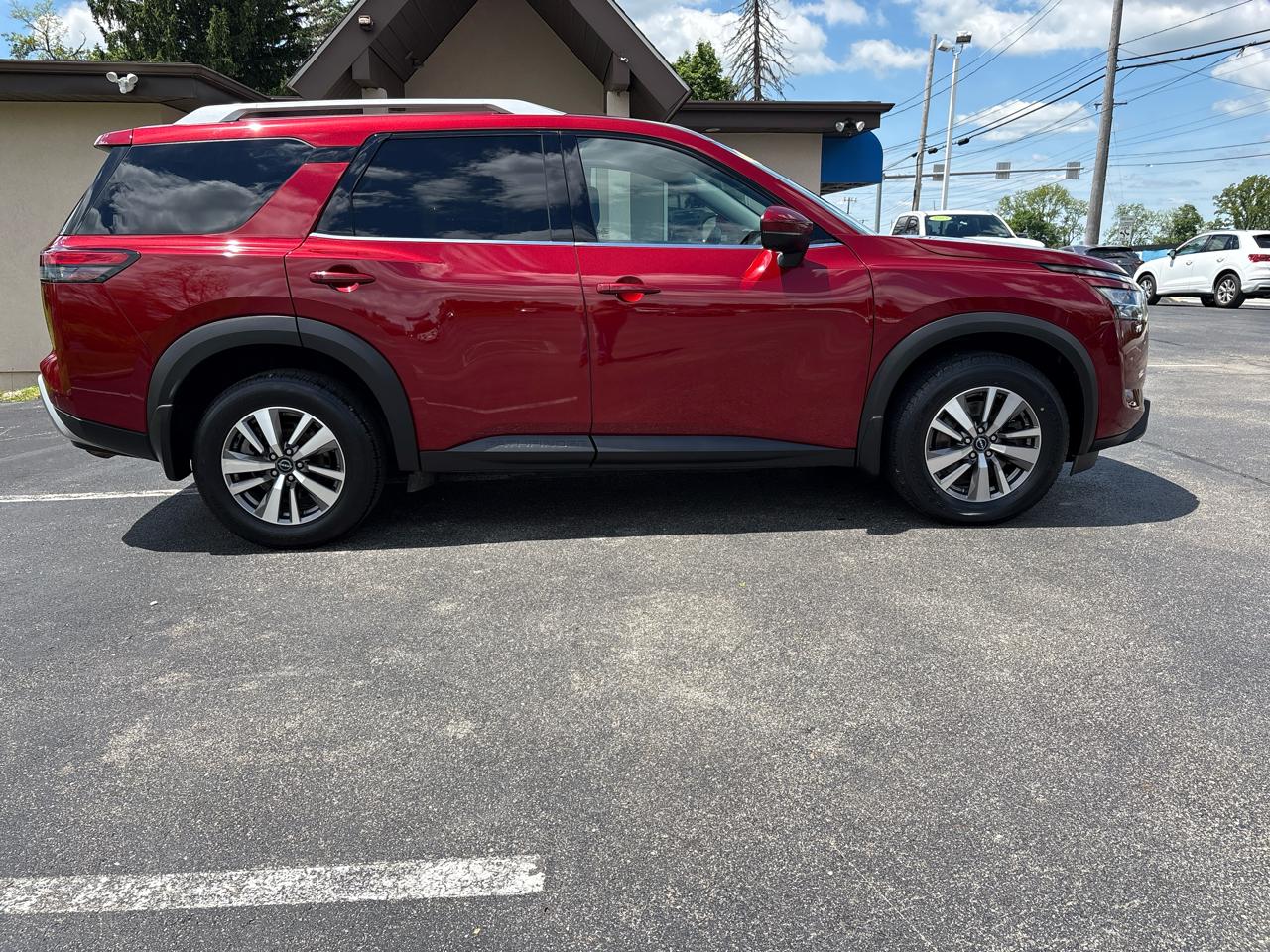 Nissan Pathfinder SL 4WD 2022