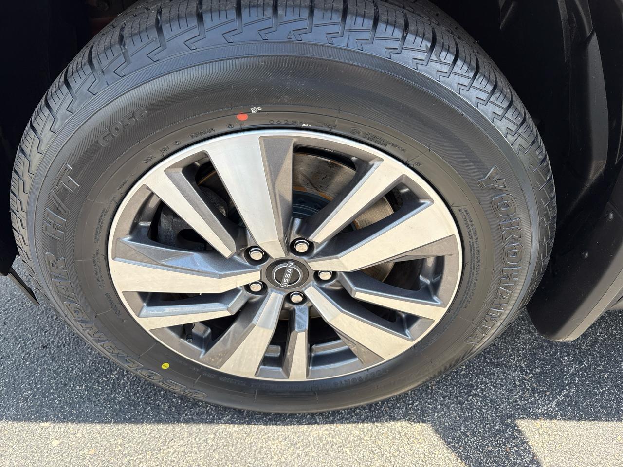 Nissan Pathfinder SL 4WD 2022