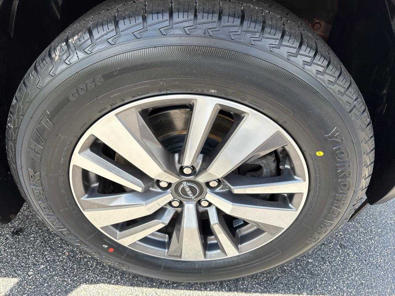 Nissan Pathfinder SL 4WD 2022