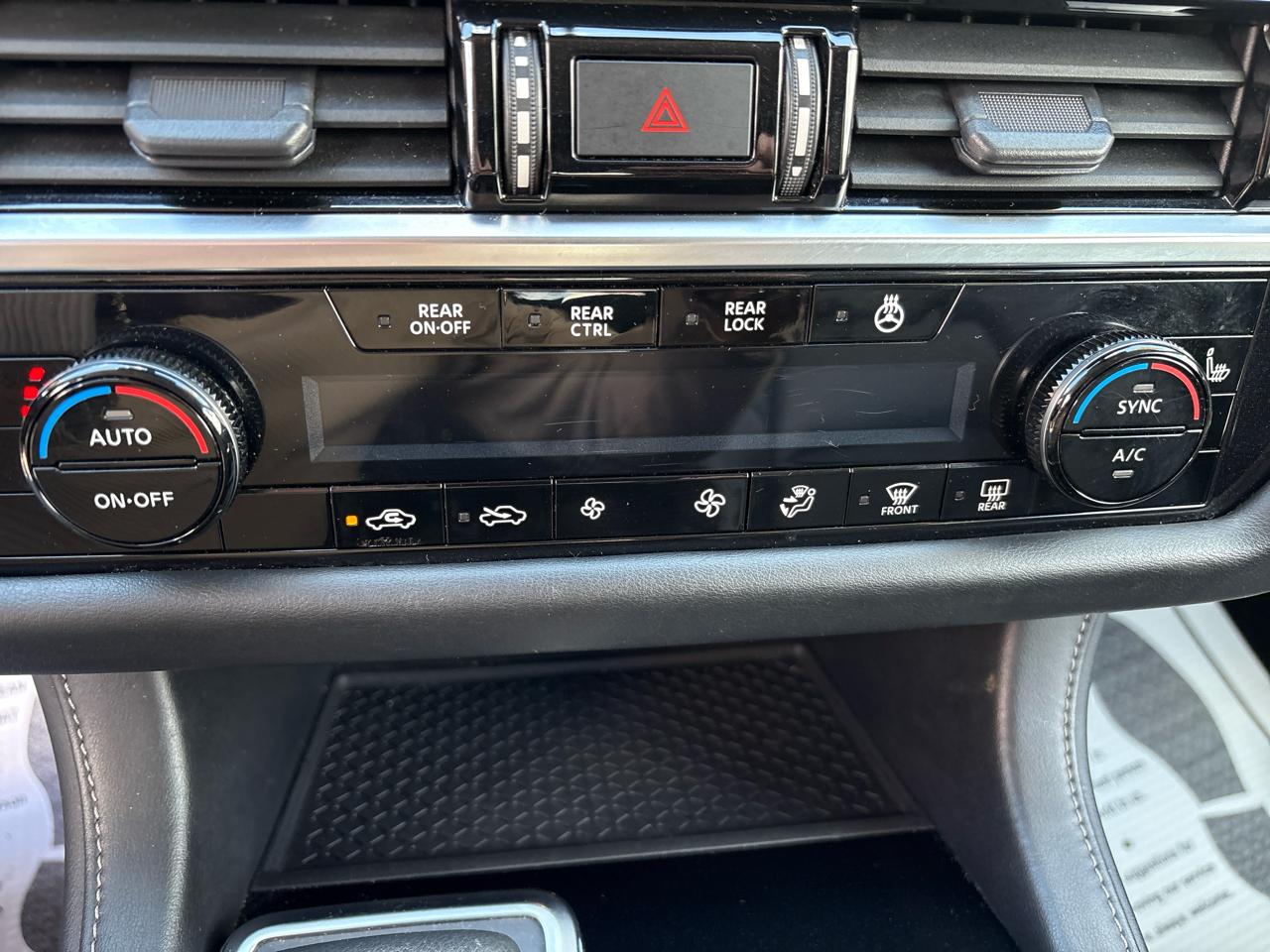 Nissan Pathfinder SL 4WD 2022
