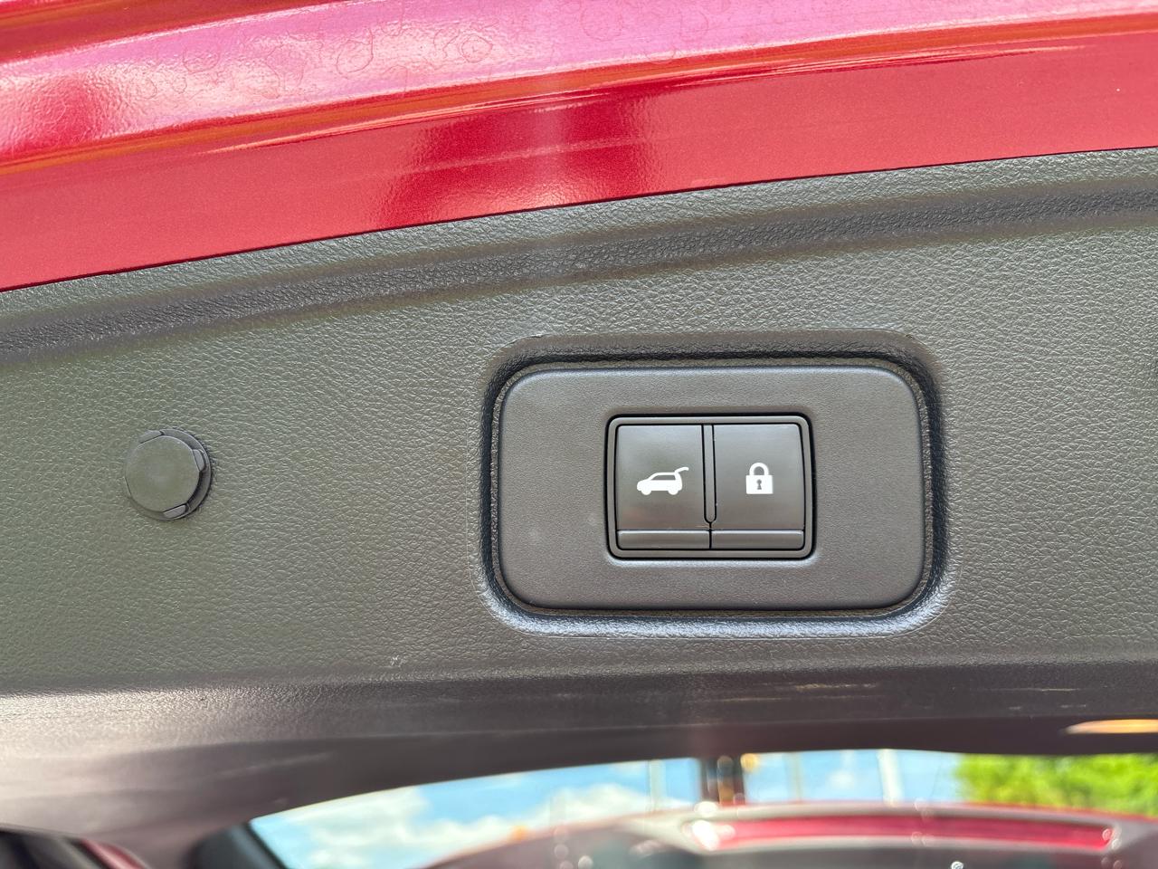 Nissan Pathfinder SL 4WD 2022