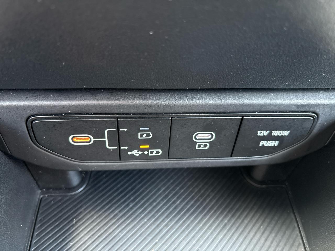 Kia K4 LXS FWD 2025