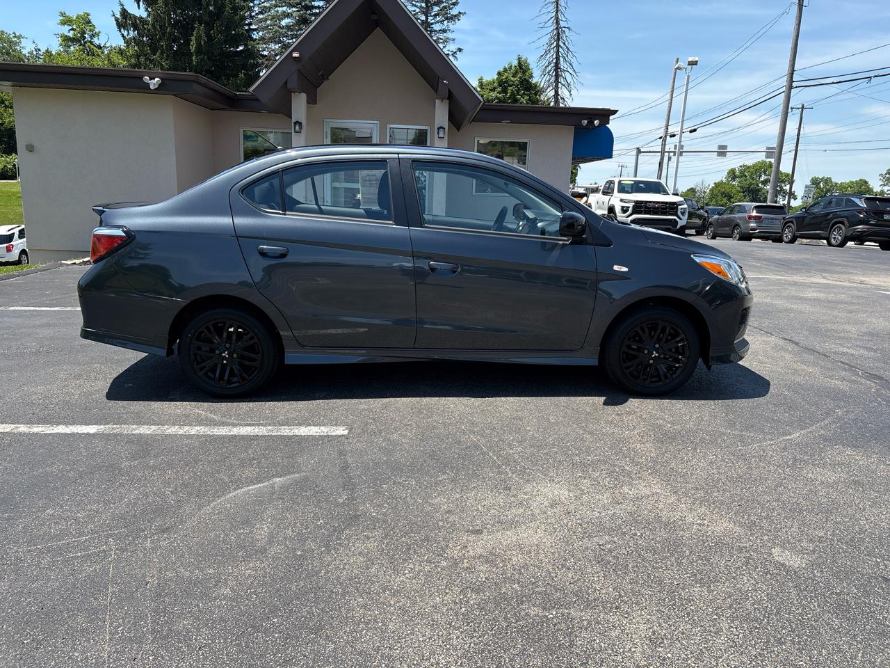 Mitsubishi Mirage G4 Black Edition CVT 2024