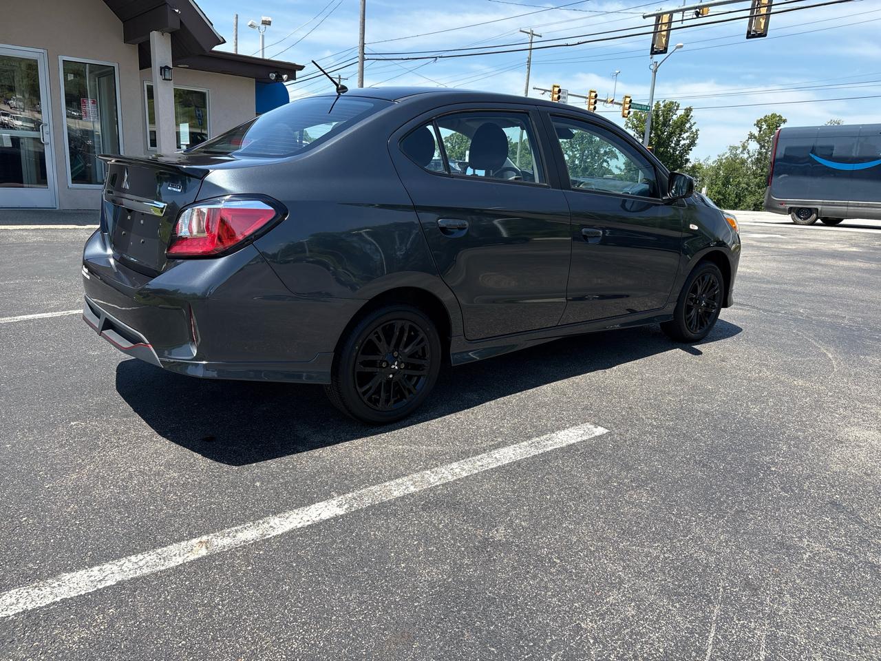 Mitsubishi Mirage G4 Black Edition CVT 2024