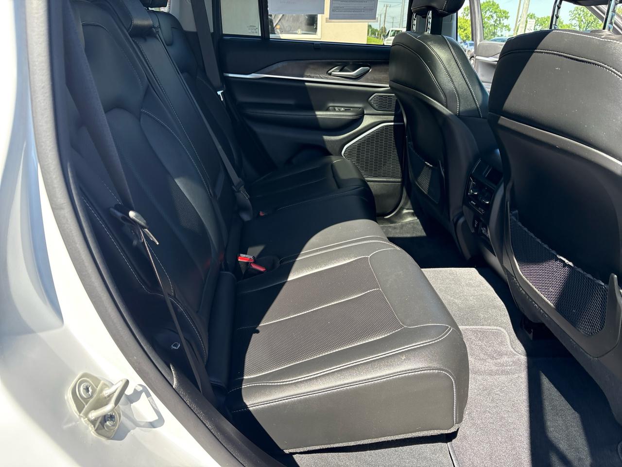 Jeep Grand Cherokee Limited 4x4 2023