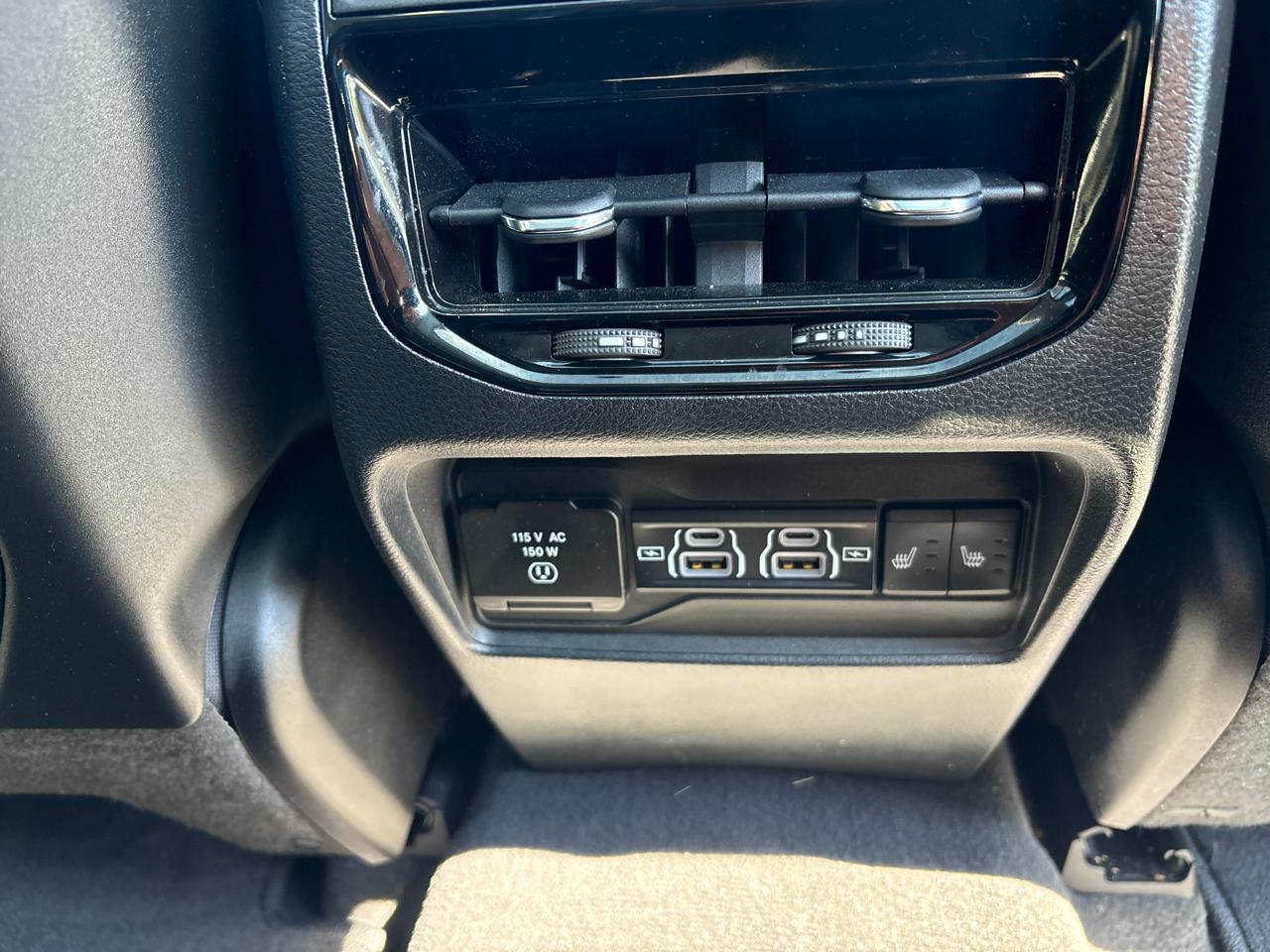 Jeep Grand Cherokee Limited 4x4 2023