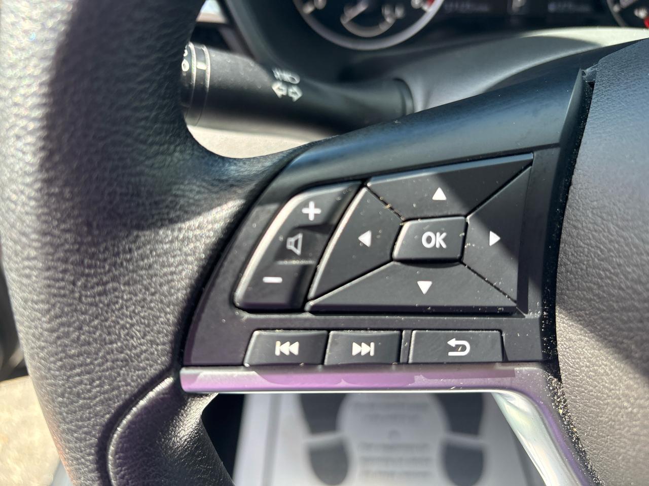Nissan Altima 2.5 SV Sedan 2024