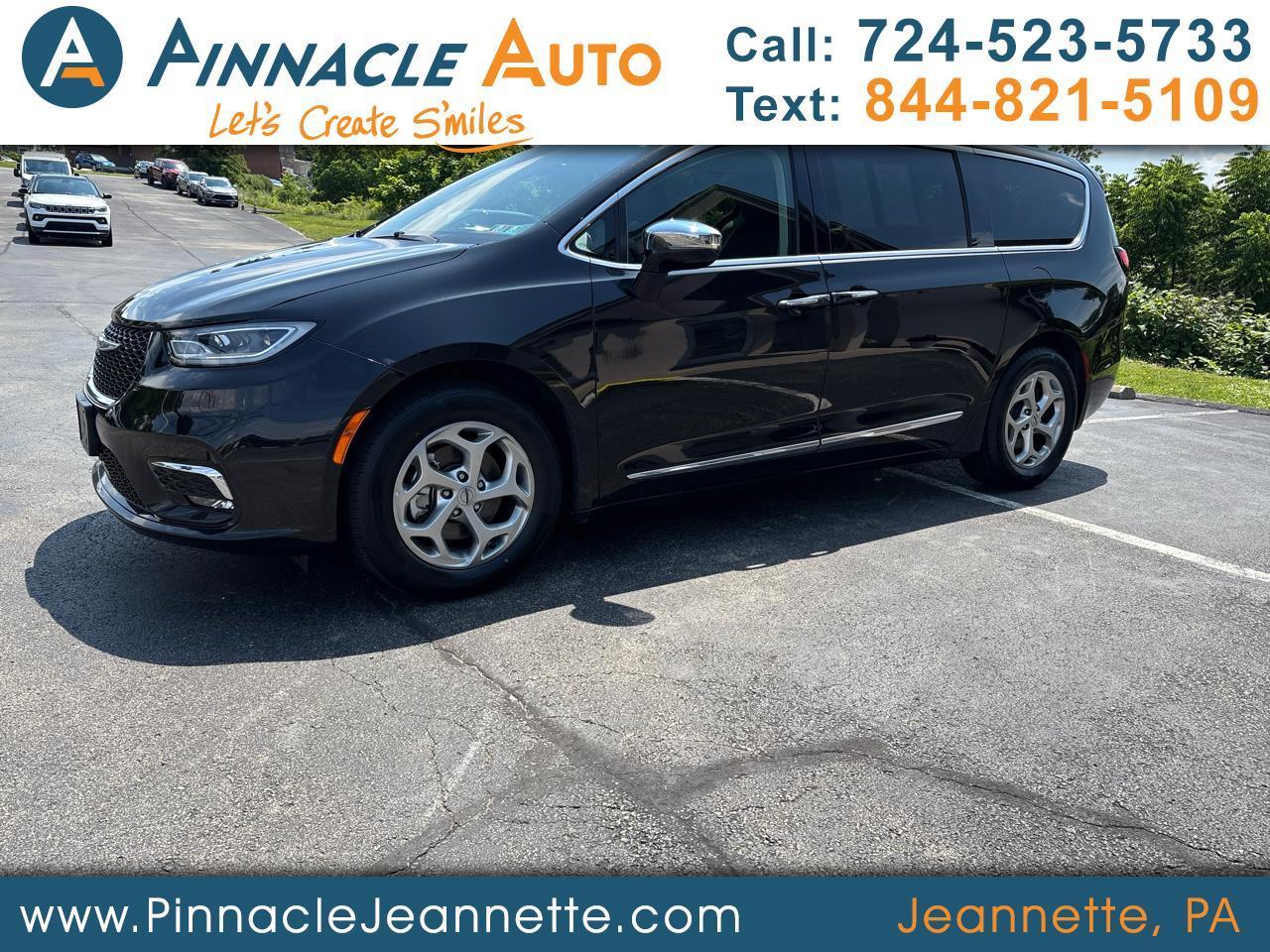 Chrysler Pacifica Limited FWD 2023