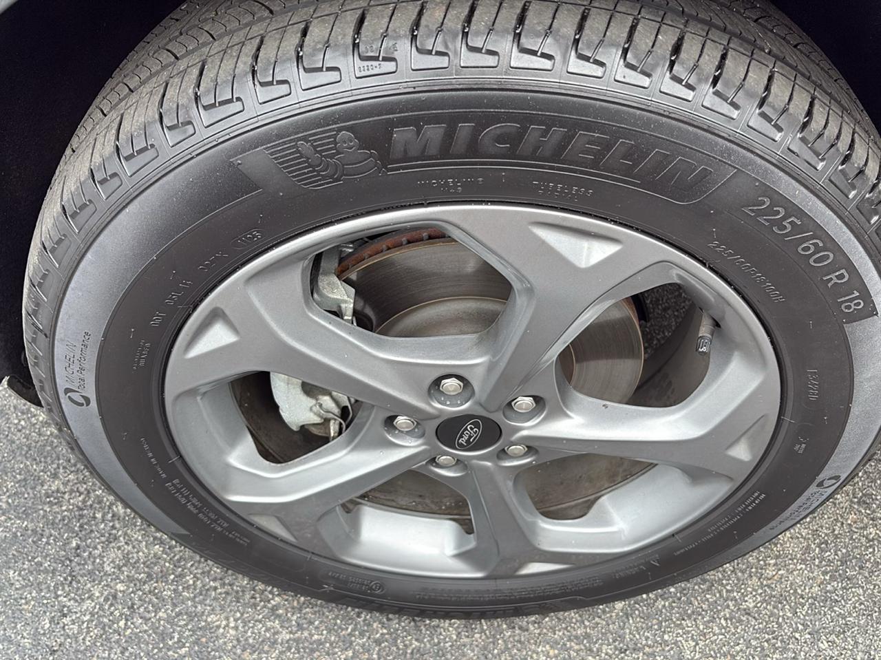 2025 Ford Escape ST-Line - Photo 11