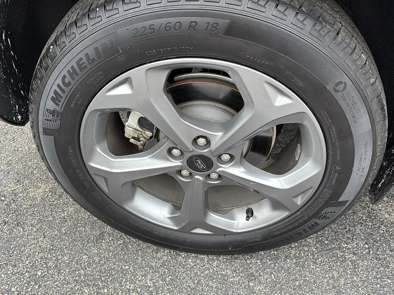 2025 Ford Escape ST-Line - Photo 14
