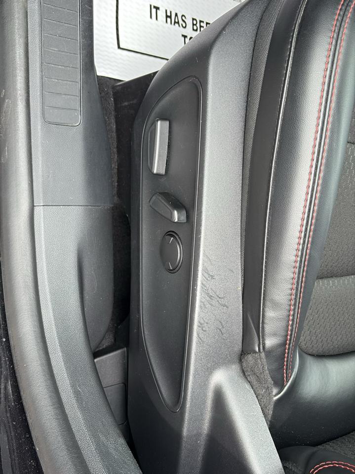 2025 Ford Escape ST-Line - Photo 18