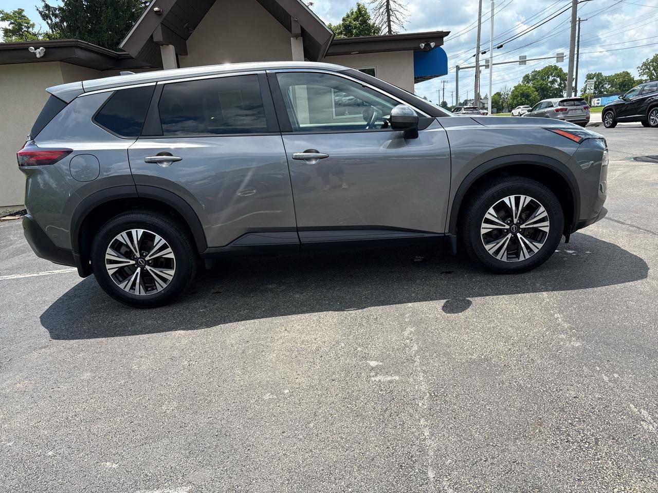 Nissan Rogue AWD SV 2023