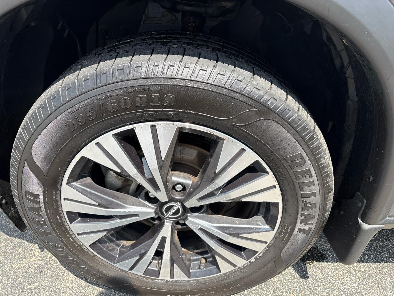 Nissan Rogue AWD SV 2023