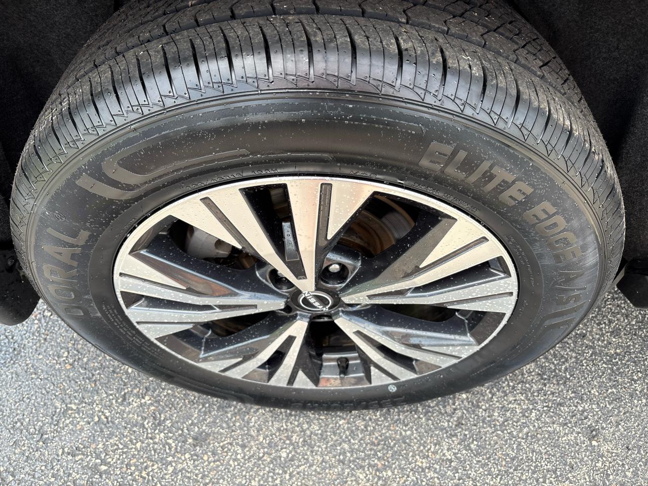 Nissan Rogue AWD SV 2023