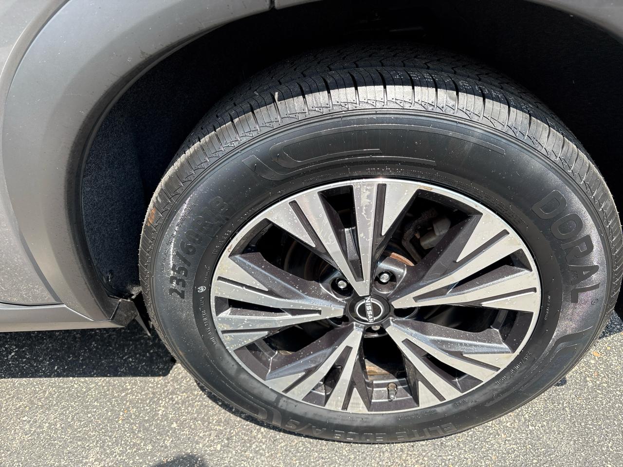 Nissan Rogue AWD SV 2023