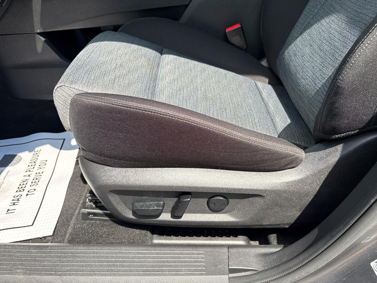 Nissan Rogue AWD SV 2023