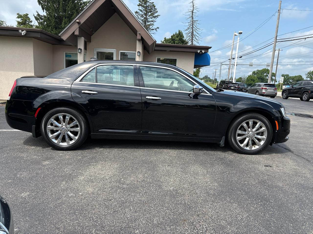 Chrysler 300 300C AWD 2017