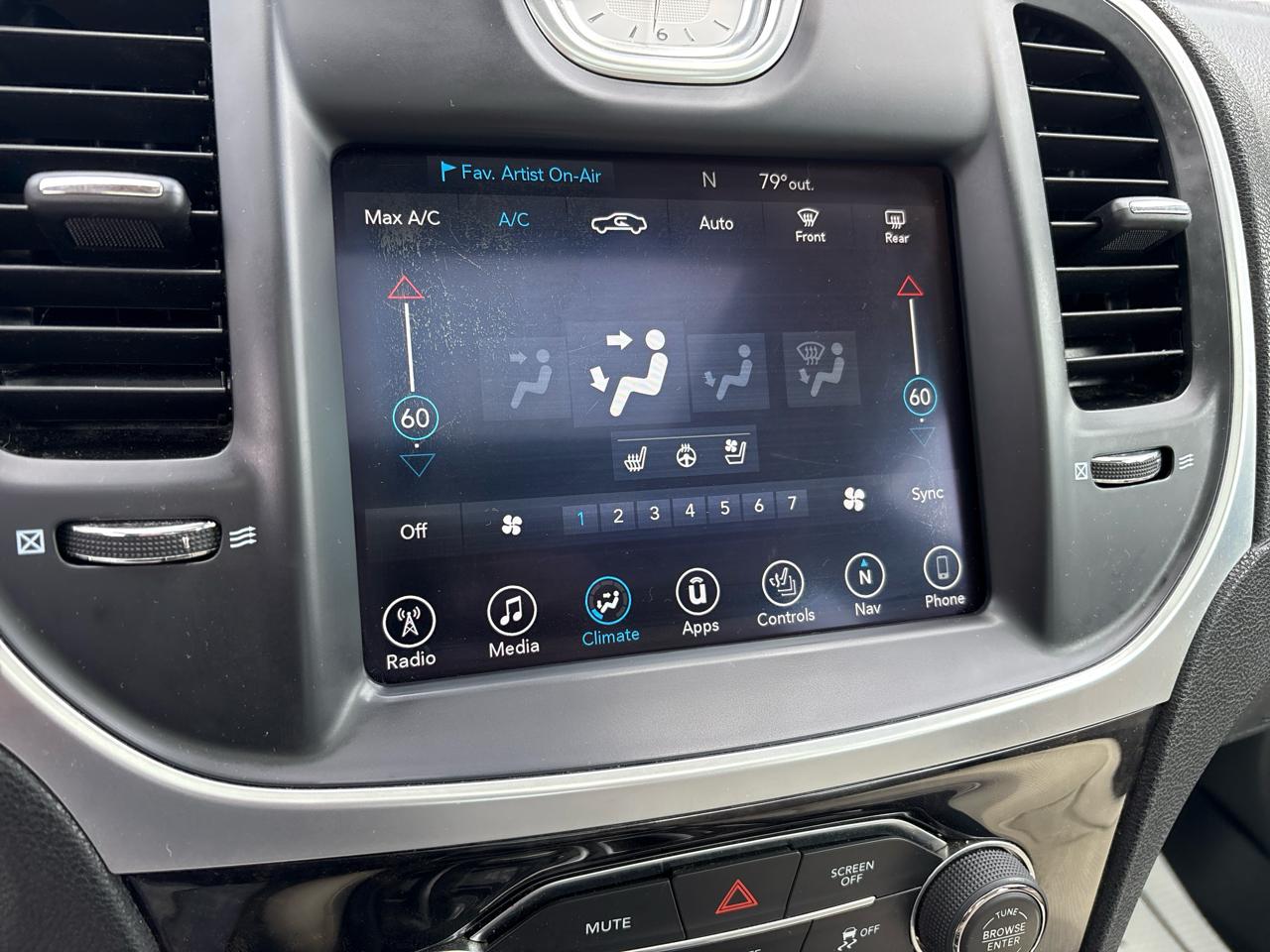 Chrysler 300 300C AWD 2017
