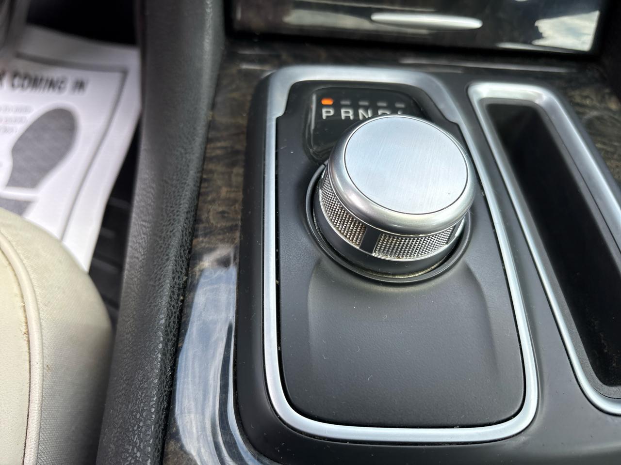 Chrysler 300 300C AWD 2017