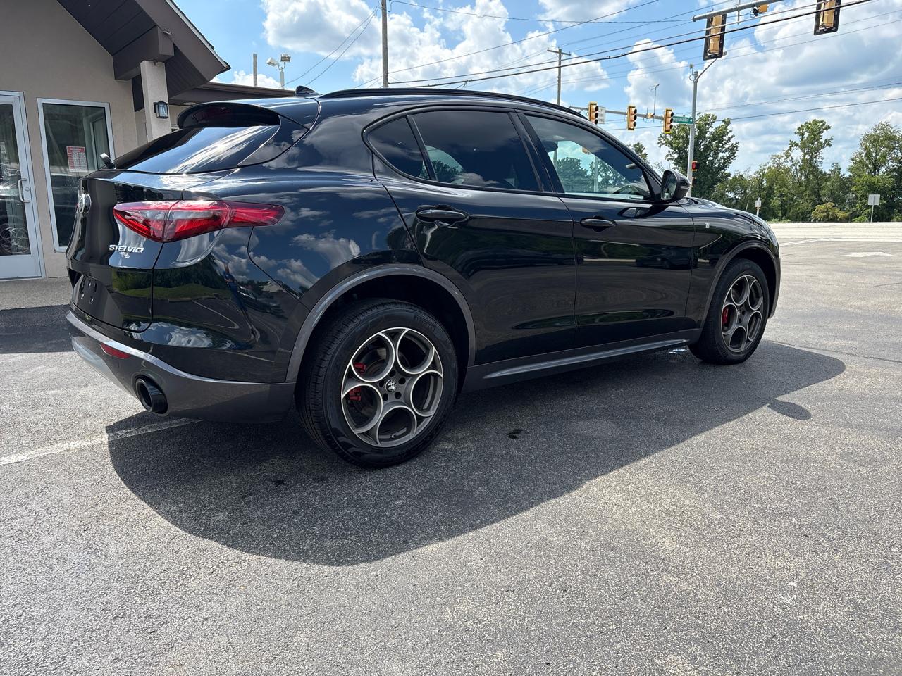 Alfa Romeo Stelvio Ti AWD 2023