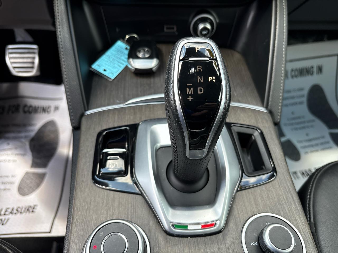 Alfa Romeo Stelvio Ti AWD 2023