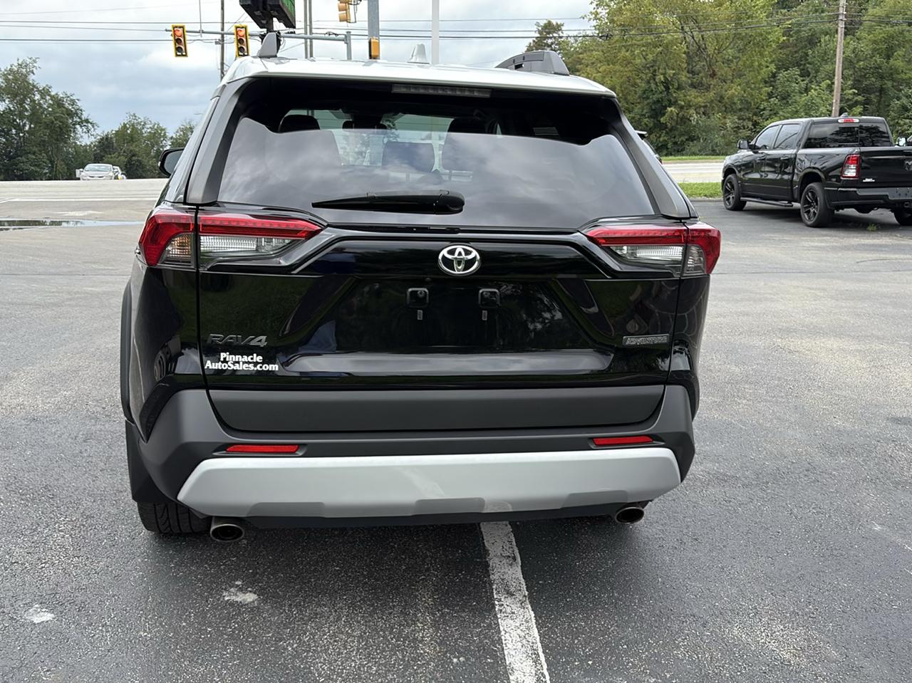Toyota RAV4 Adventure AWD (Natl) 2019