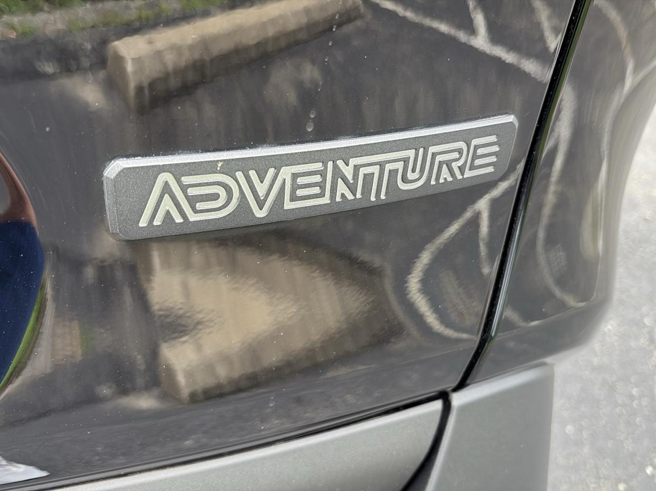 Toyota RAV4 Adventure AWD (Natl) 2019