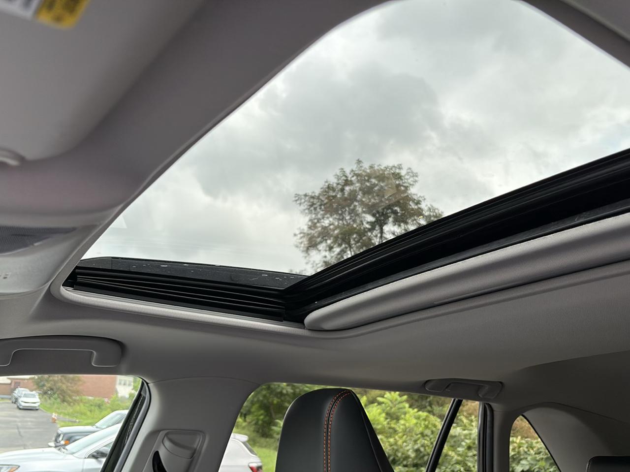 Toyota RAV4 Adventure AWD (Natl) 2019