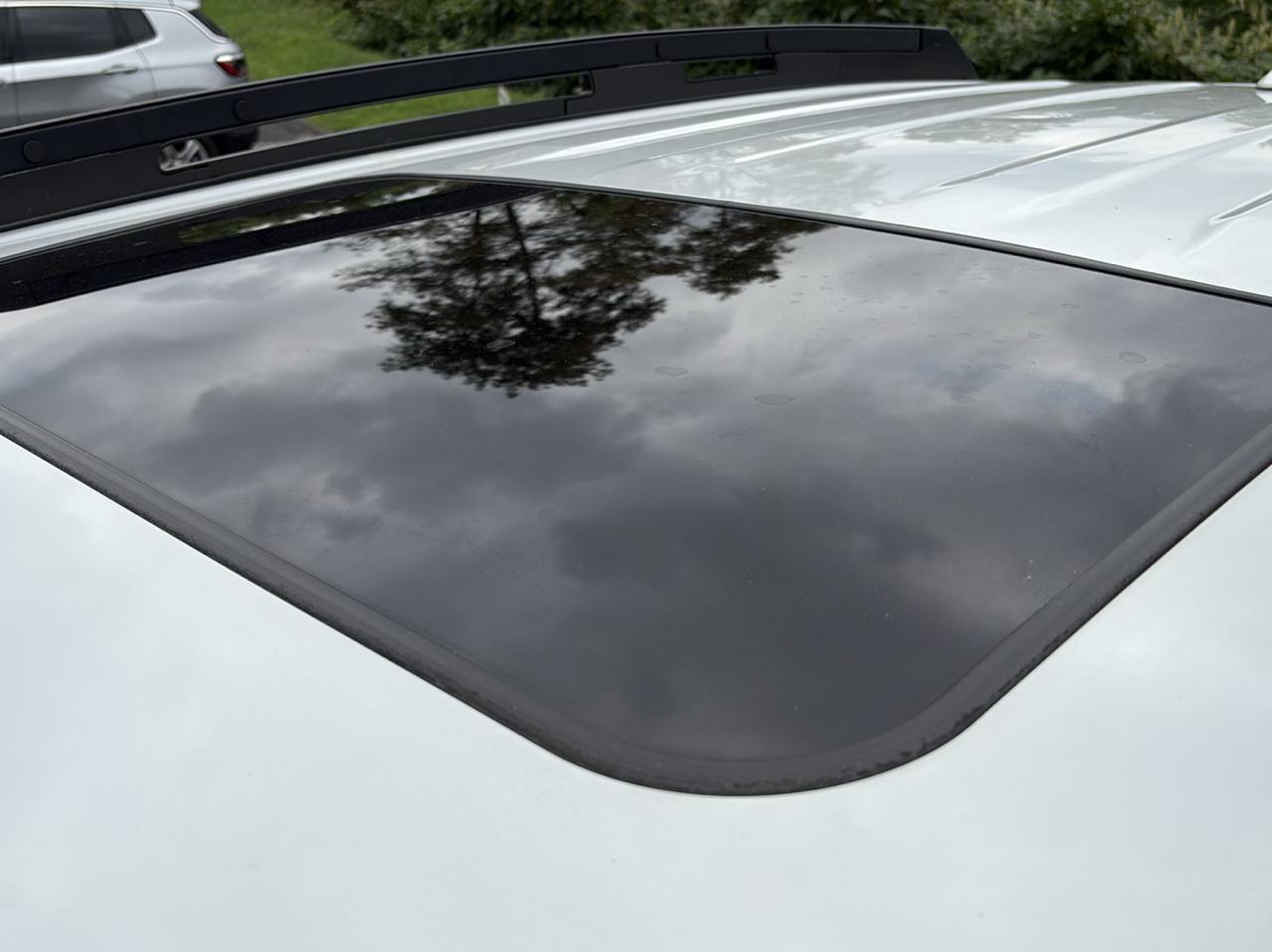 Toyota RAV4 Adventure AWD (Natl) 2019