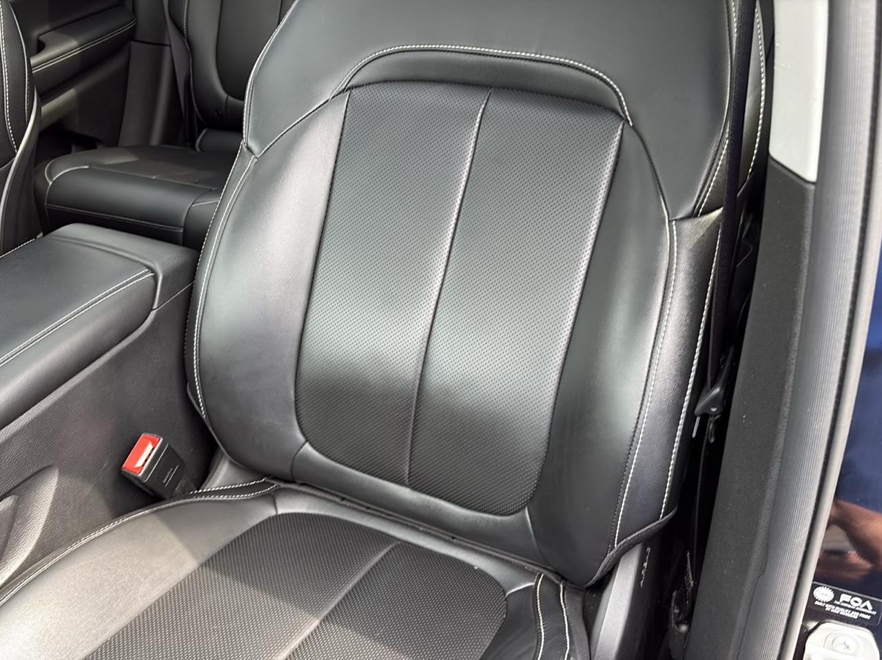 Jeep Grand Cherokee Limited 4x4 2023