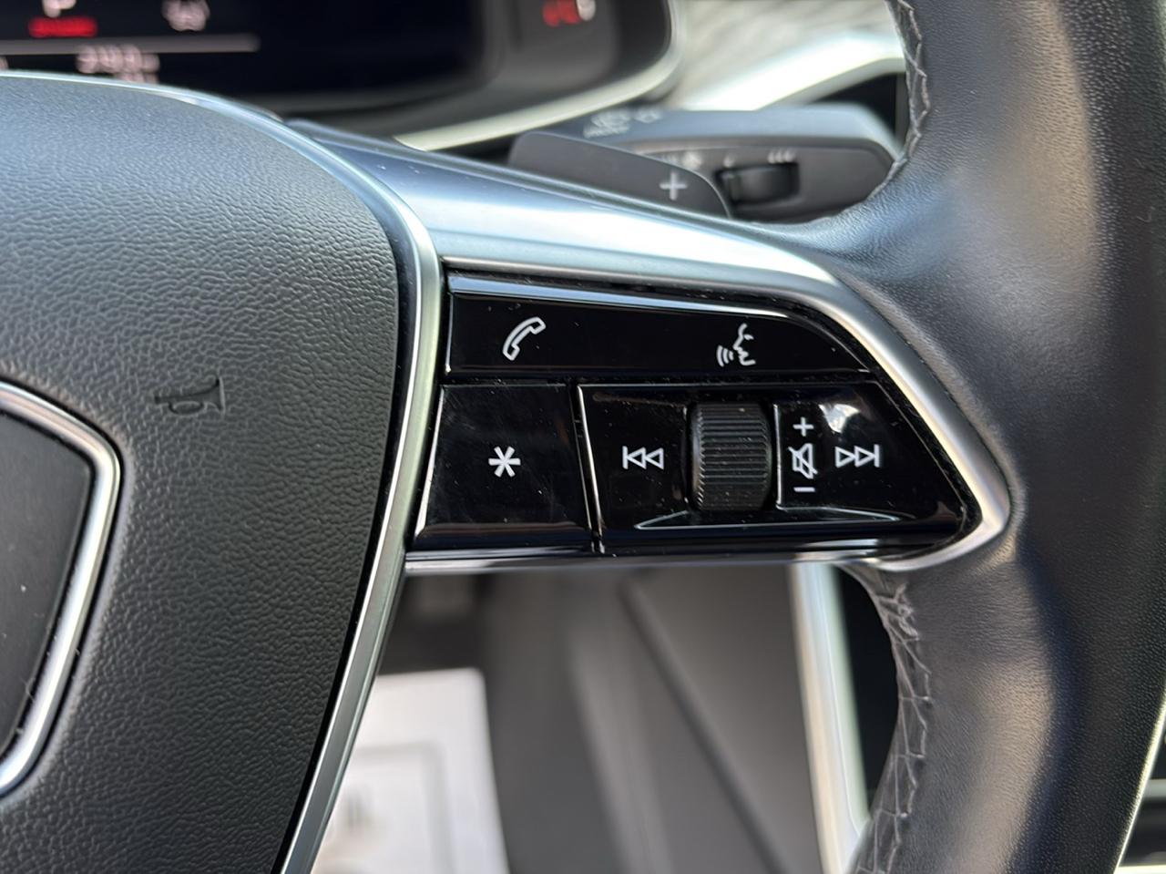 Audi A6 Sedan Premium Plus 55 TFSI quattro 2024