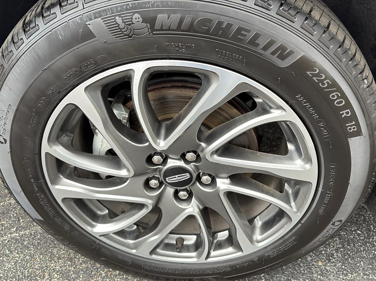 Lincoln Corsair Standard AWD 2022