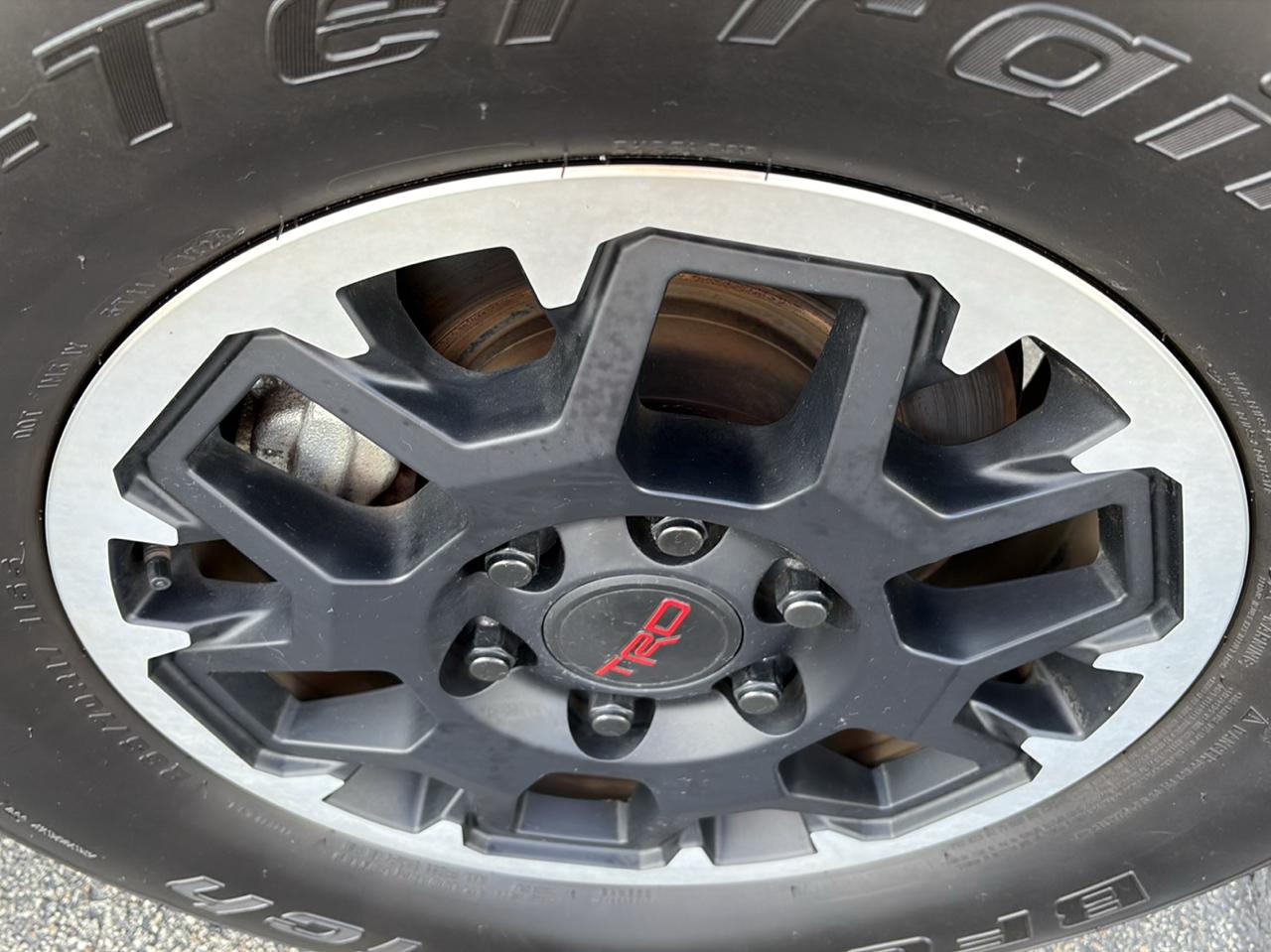 Toyota Tacoma 4WD TRD Off Road Double Cab 5' Bed MT (Natl) 2024