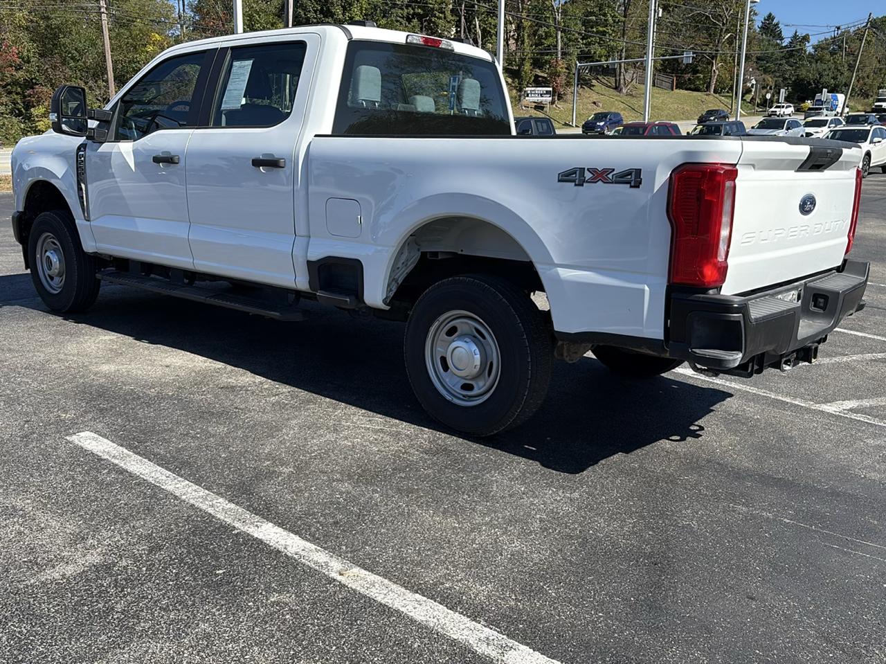 Ford Super Duty F-250 SRW 4WD Crew Cab 156" XL 2026