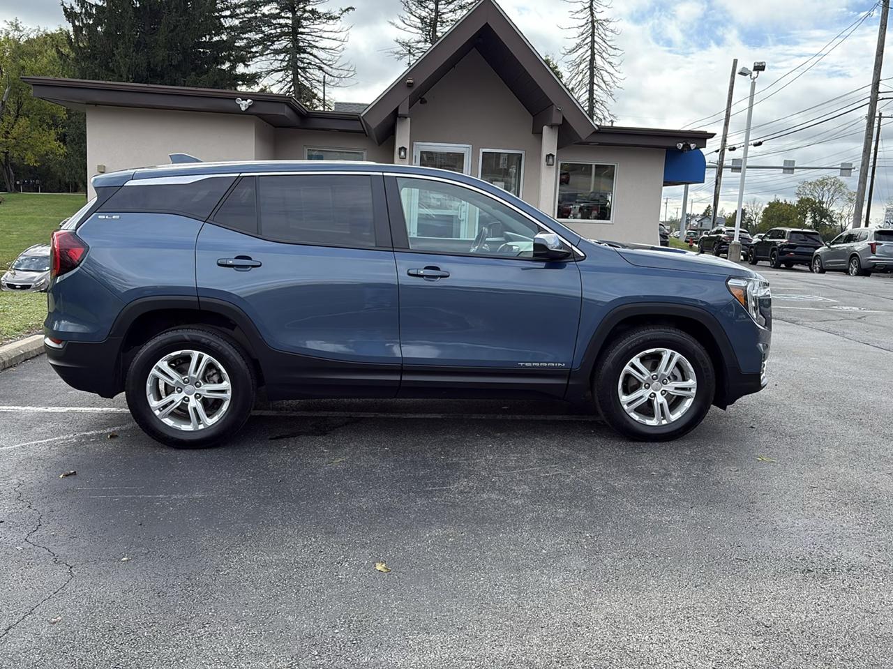 GMC Terrain AWD 4dr SLE 2024