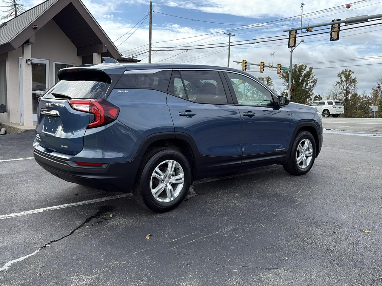 GMC Terrain AWD 4dr SLE 2024