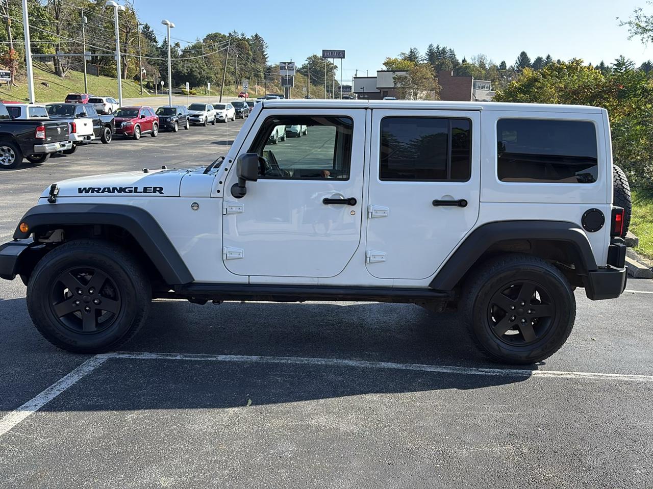 Jeep Wrangler Unlimited 4WD 4dr Black Bear *Ltd Avail* 2016