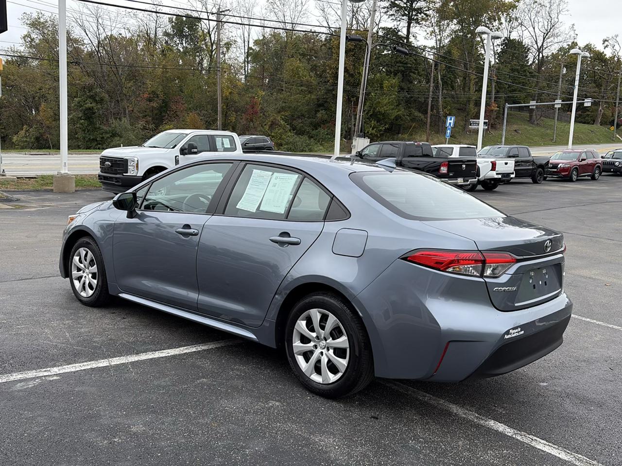 Toyota Corolla LE CVT (Natl) 2024