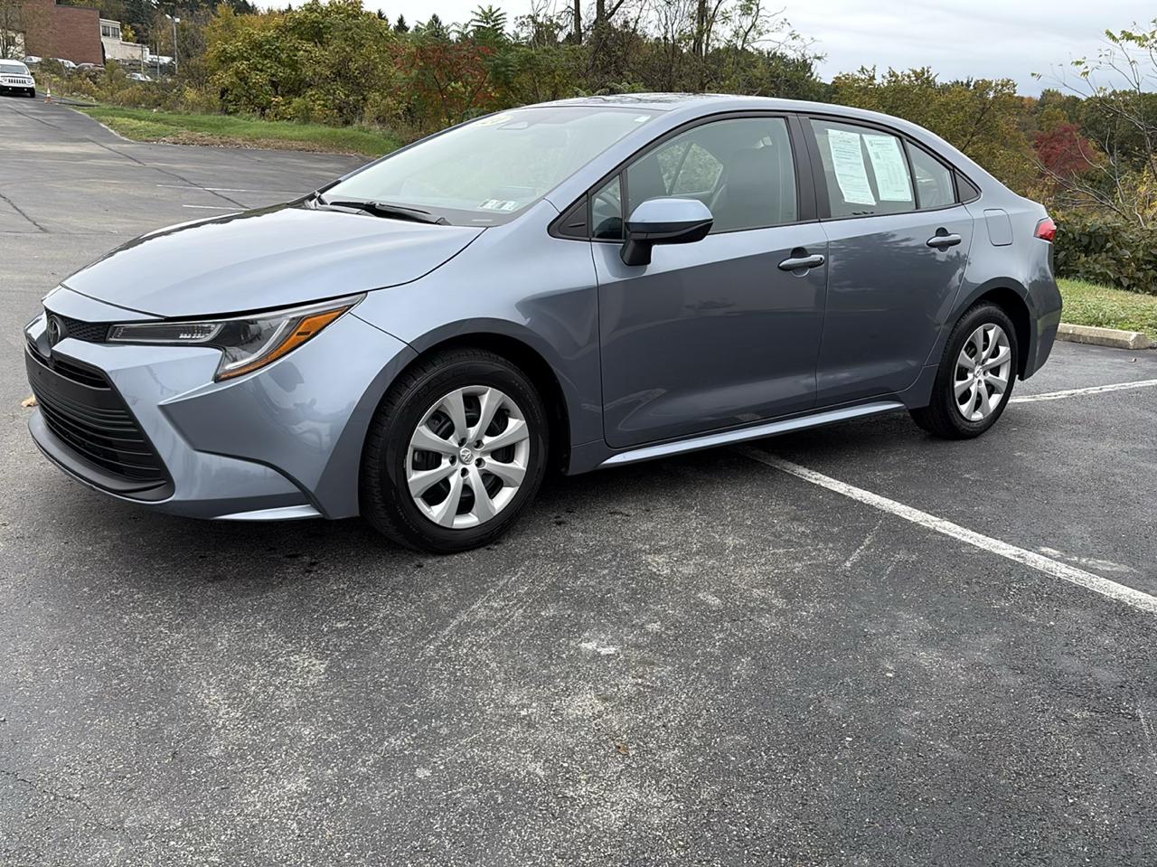 Toyota Corolla LE CVT (Natl) 2024