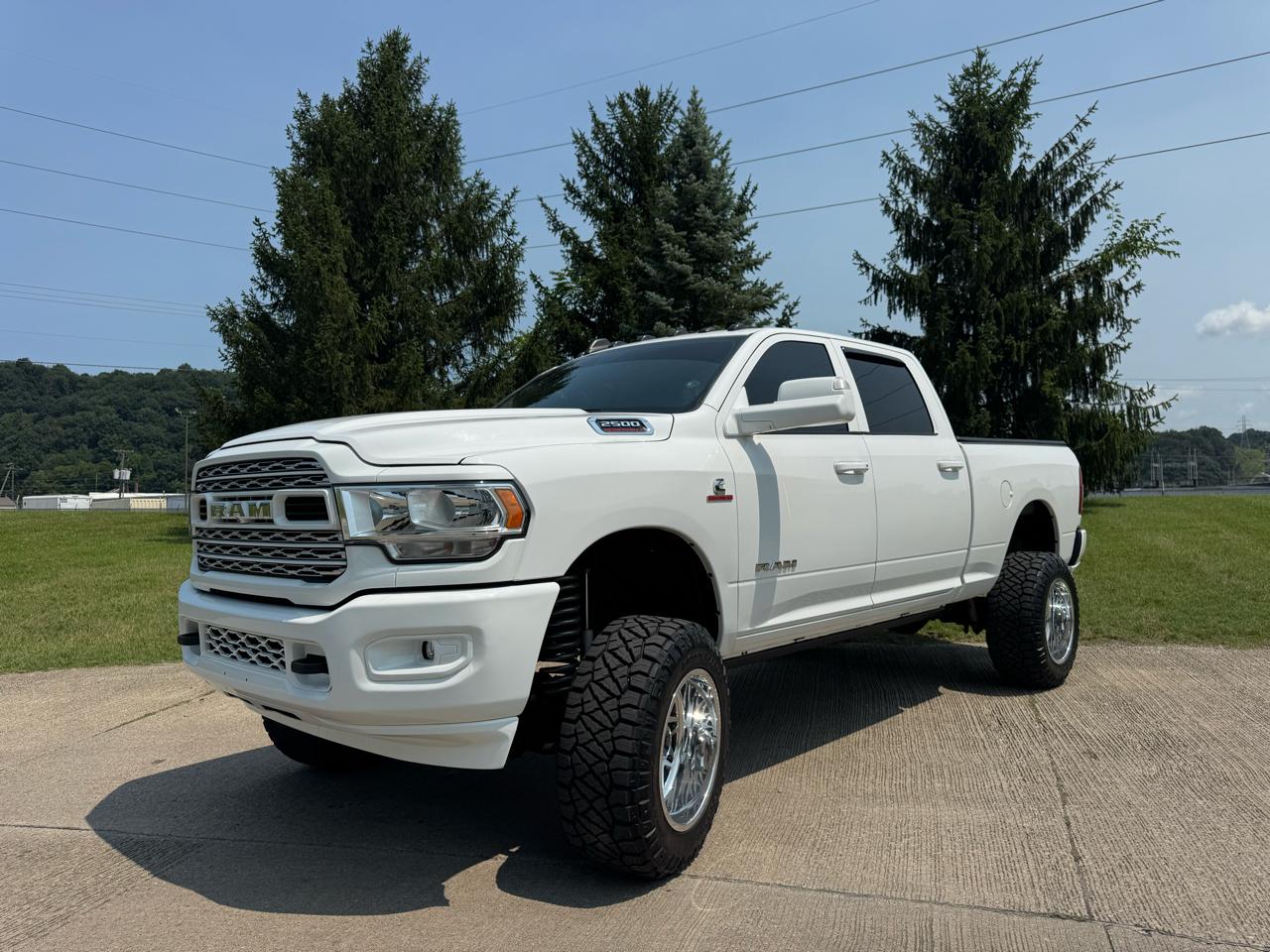 RAM 2500 Tradesman Crew Cab SWB 4WD 2020