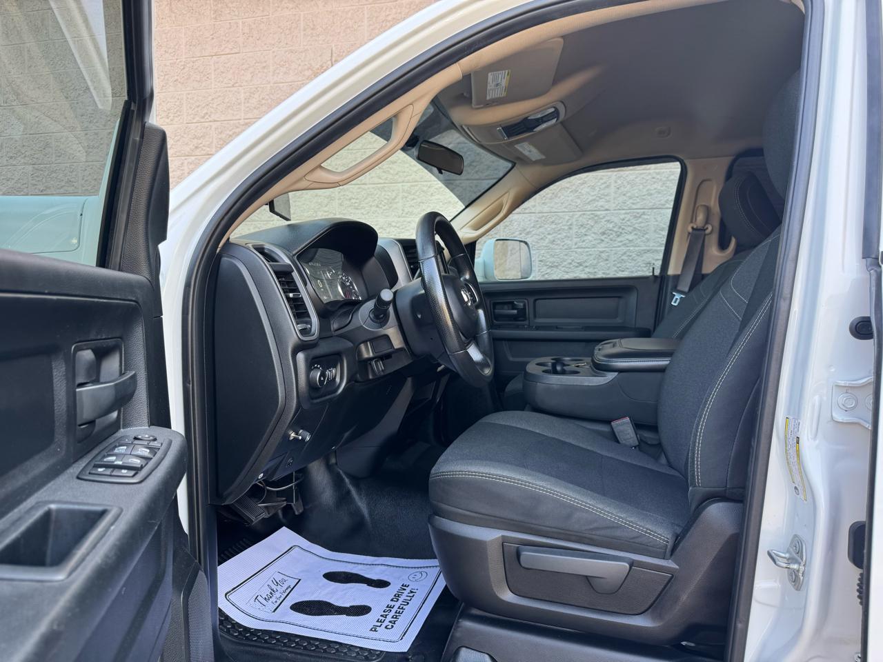 RAM 2500 Tradesman Crew Cab SWB 4WD 2020
