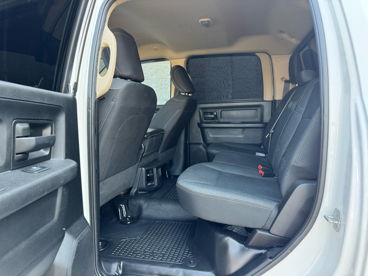 RAM 2500 Tradesman Crew Cab SWB 4WD 2020