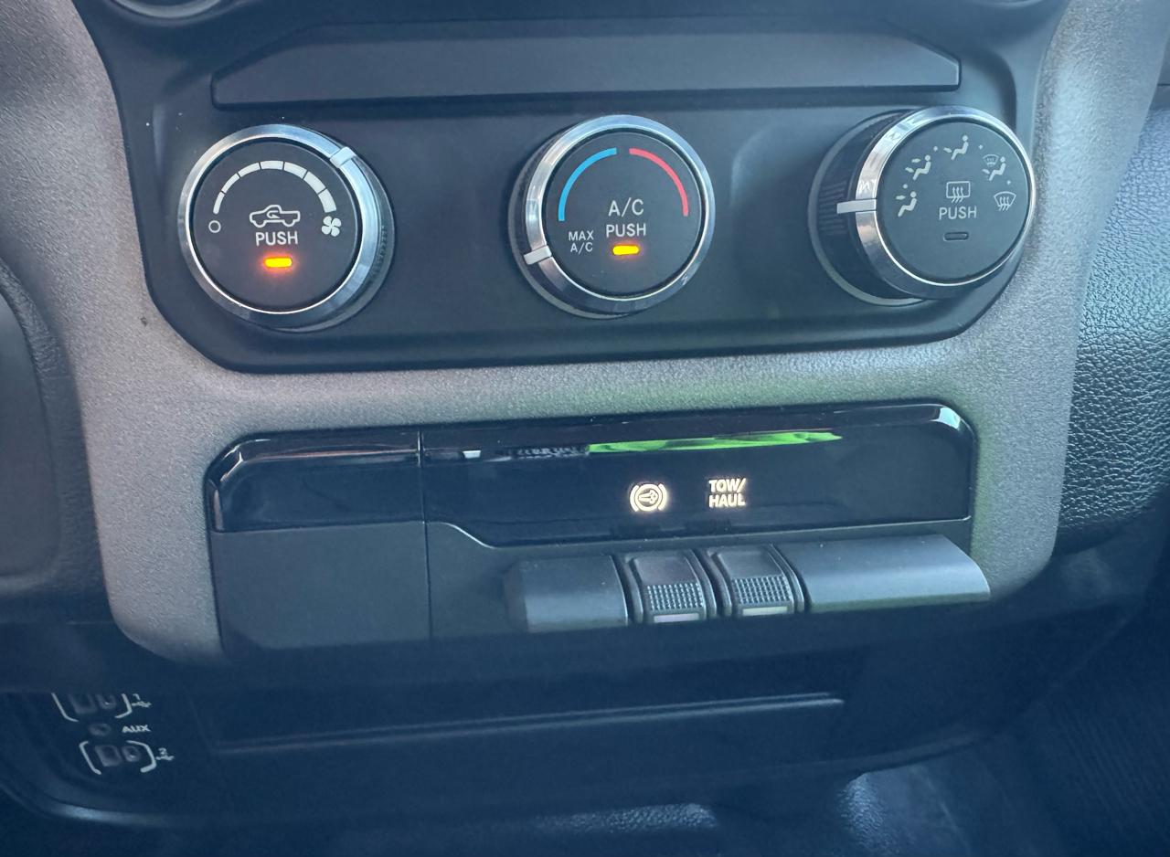RAM 2500 Tradesman Crew Cab SWB 4WD 2020