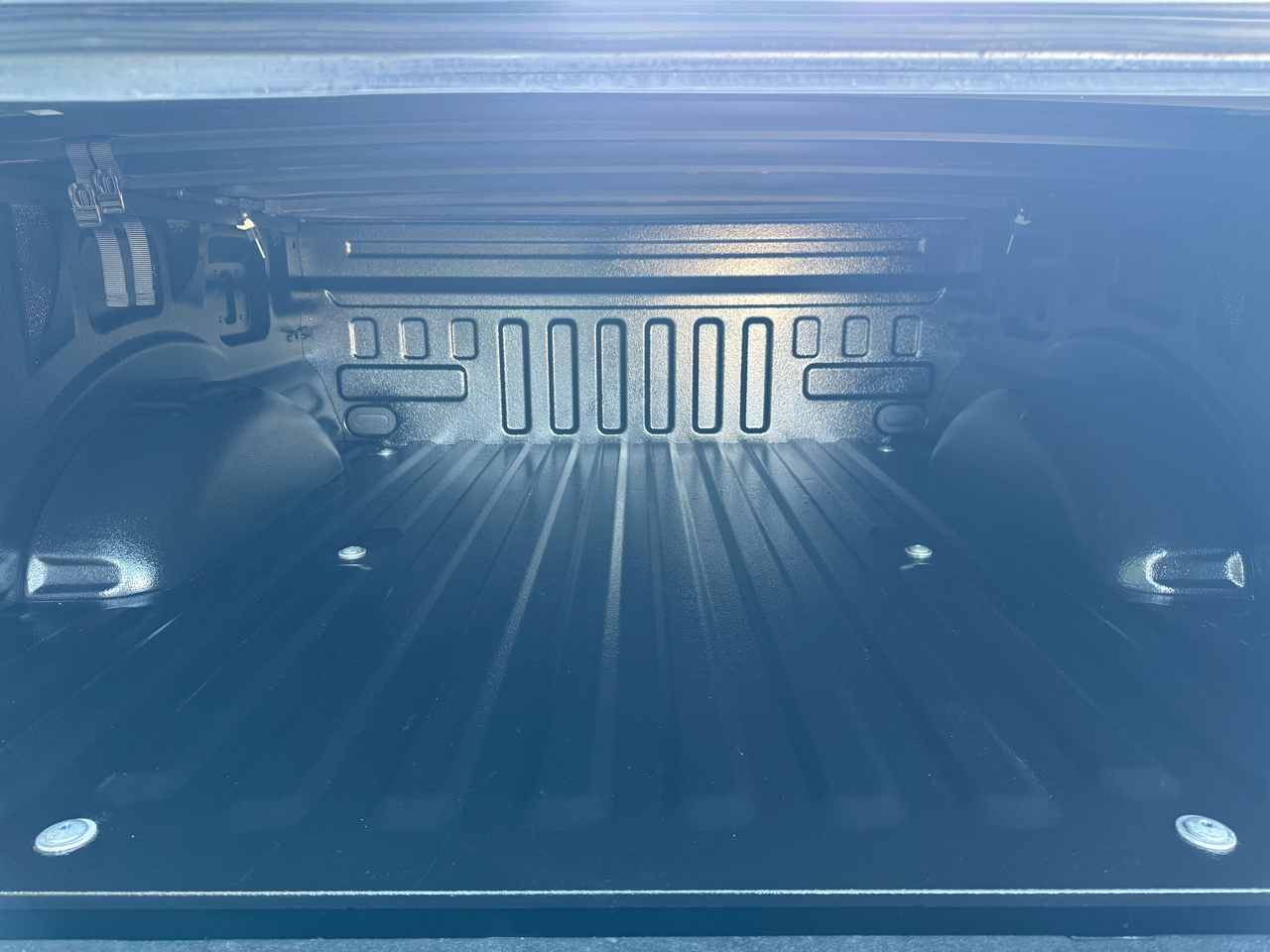 Ford F-150 4WD SuperCrew 145" XLT 2018