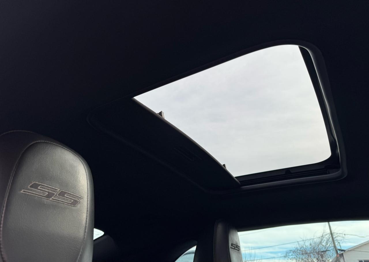 Chevrolet Camaro SS base 2010