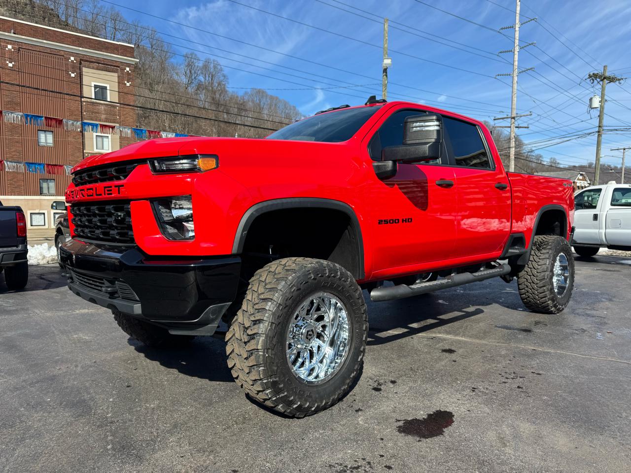 Chevrolet Silverado 2500HD 4WD Crew Cab 172" Custom 2021