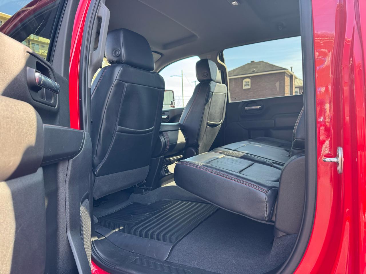 Chevrolet Silverado 2500HD 4WD Crew Cab 172" Custom 2021