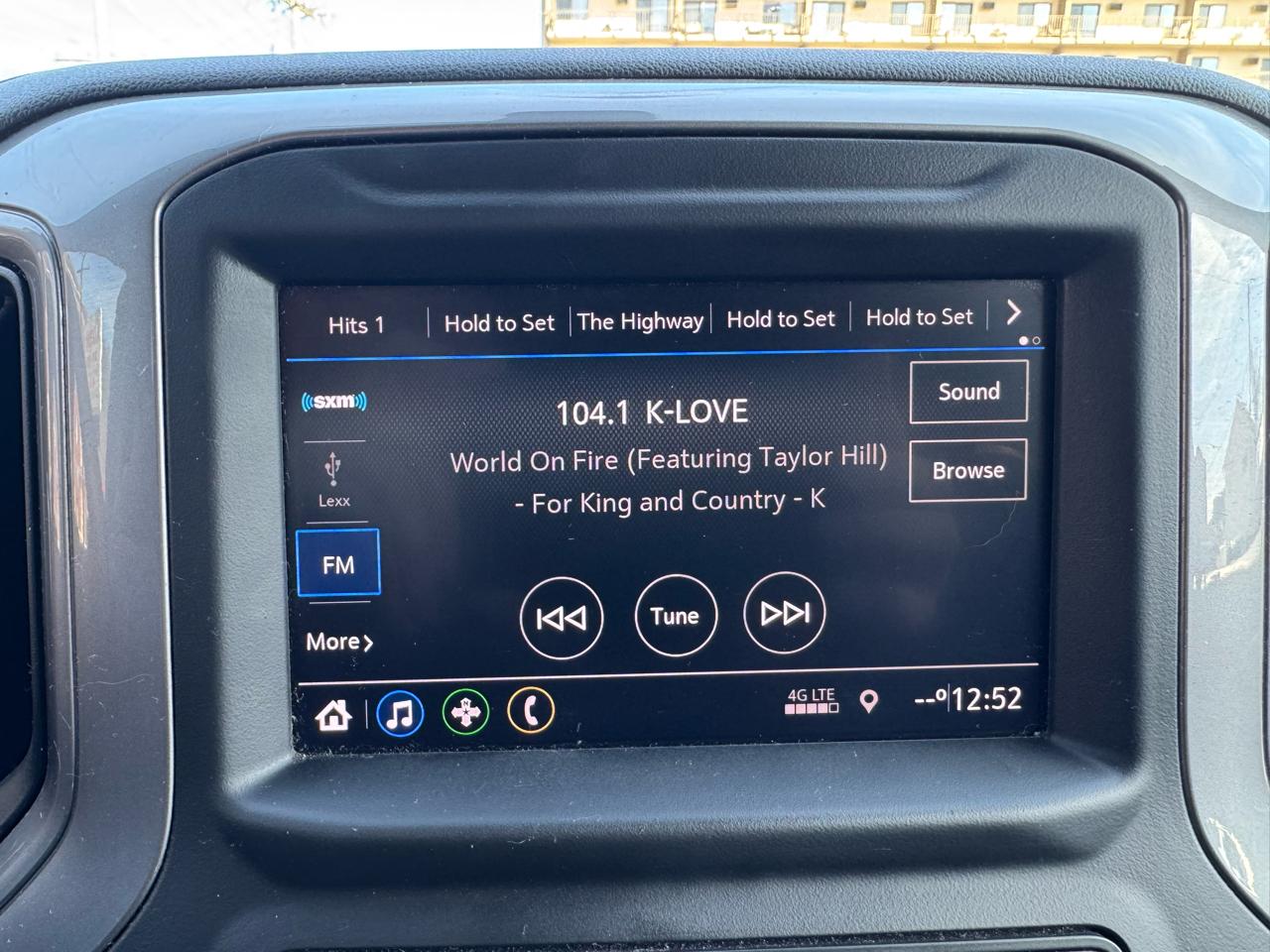 Chevrolet Silverado 2500HD 4WD Crew Cab 172" Custom 2021